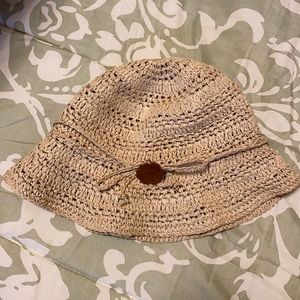90’s woven bucket hat